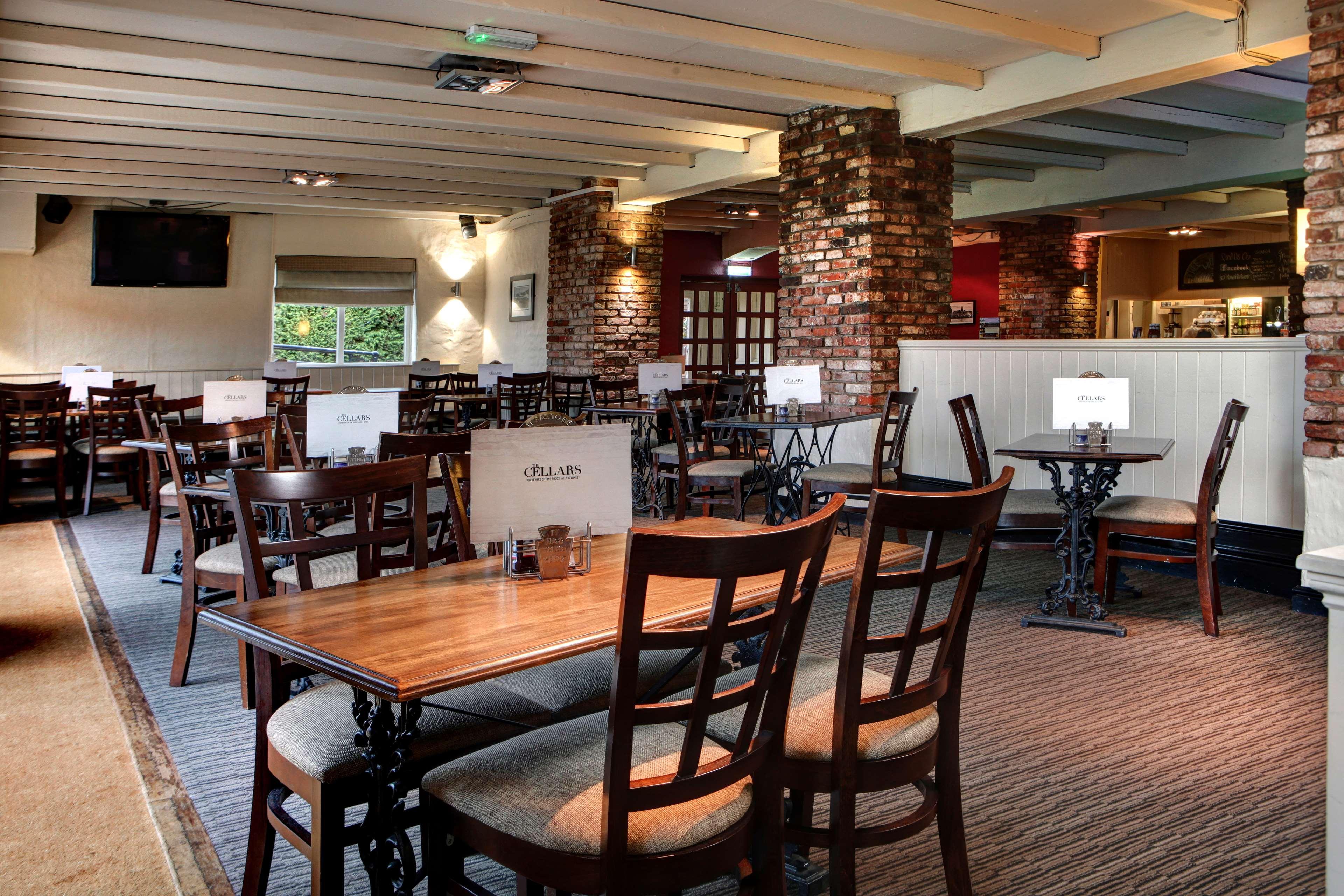 Windmill Village Hotel, Golf Club & Spa, BW Signature Collection Coventry Exteriér fotografie
