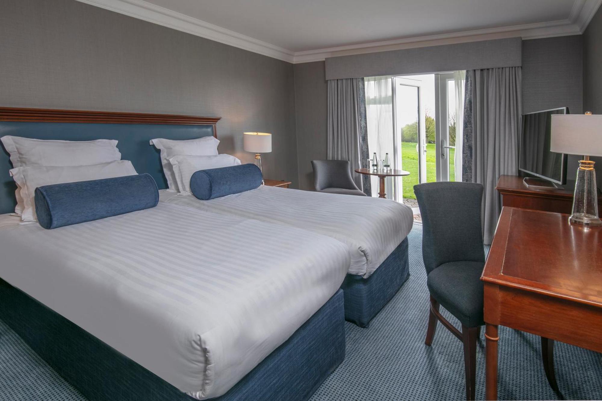Windmill Village Hotel, Golf Club & Spa, BW Signature Collection Coventry Exteriér fotografie